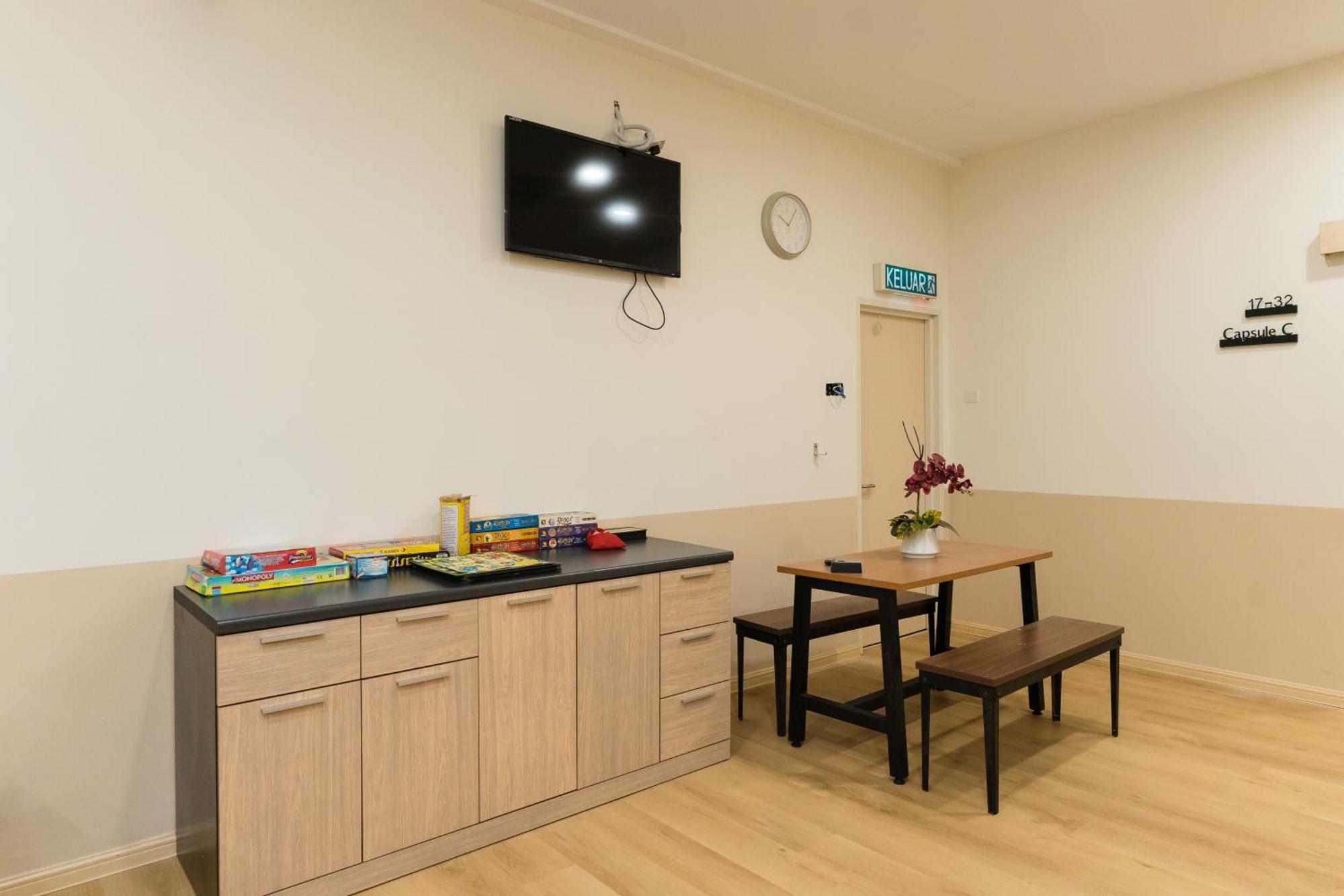 Luma Nest Capsules Hotel kapsul