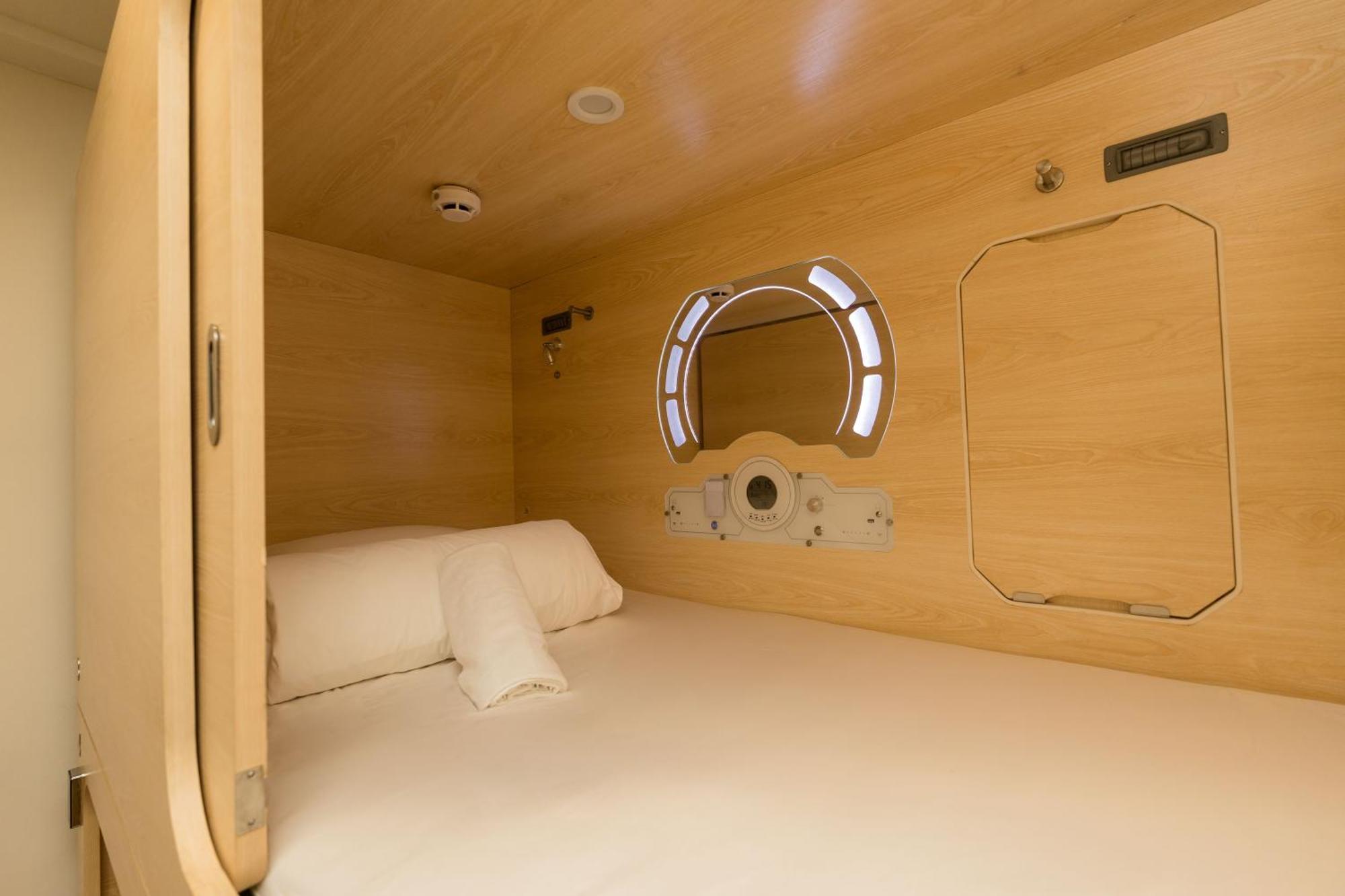 Hotel kapsul Luma Nest Capsules