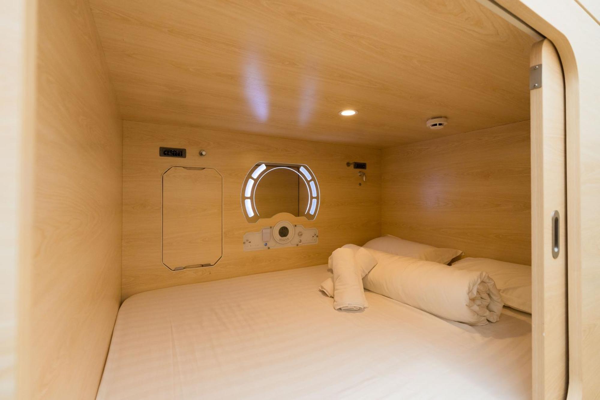 Hotel kapsul Luma Nest Capsules